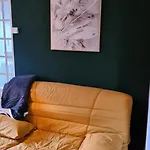 Hébergement de vacances La Tanière *