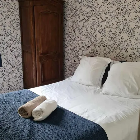 La Taniere * Gueures