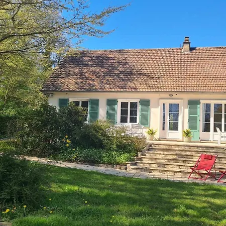 Holiday home La Taniere