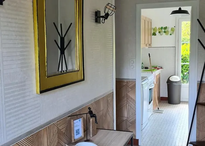 Semesterbostad La Taniere Gueures