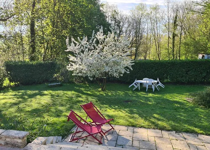 Semesterbostad La Taniere *